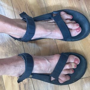 Black Teva Sandals